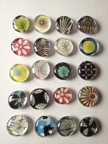 Glass magnets