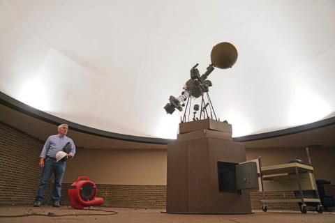 Photo of John Deere Planetarium digital projection equipment courtesy Augustana College